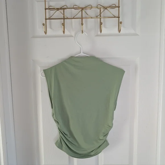 H&M Light Green Muscle Tee - Picture 2 of 4